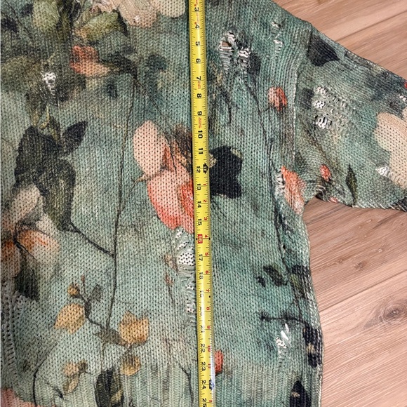 R13 DistressedPrinted Oversized Turquoise Floral Crewneck Sweater XS - Picture 6 of 8